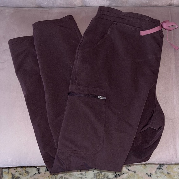 FIGS Espresso Brown Yola Scrub Pant Size Large - Picture 1 of 2